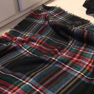 Plaid scarf form Garage